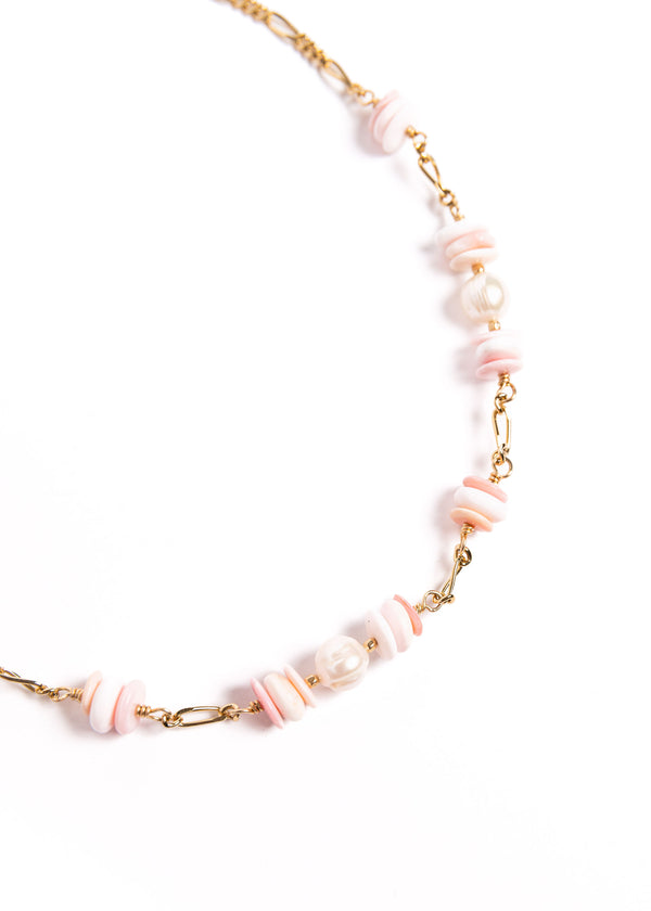 Pink Conch Shell with Pearls Necklace